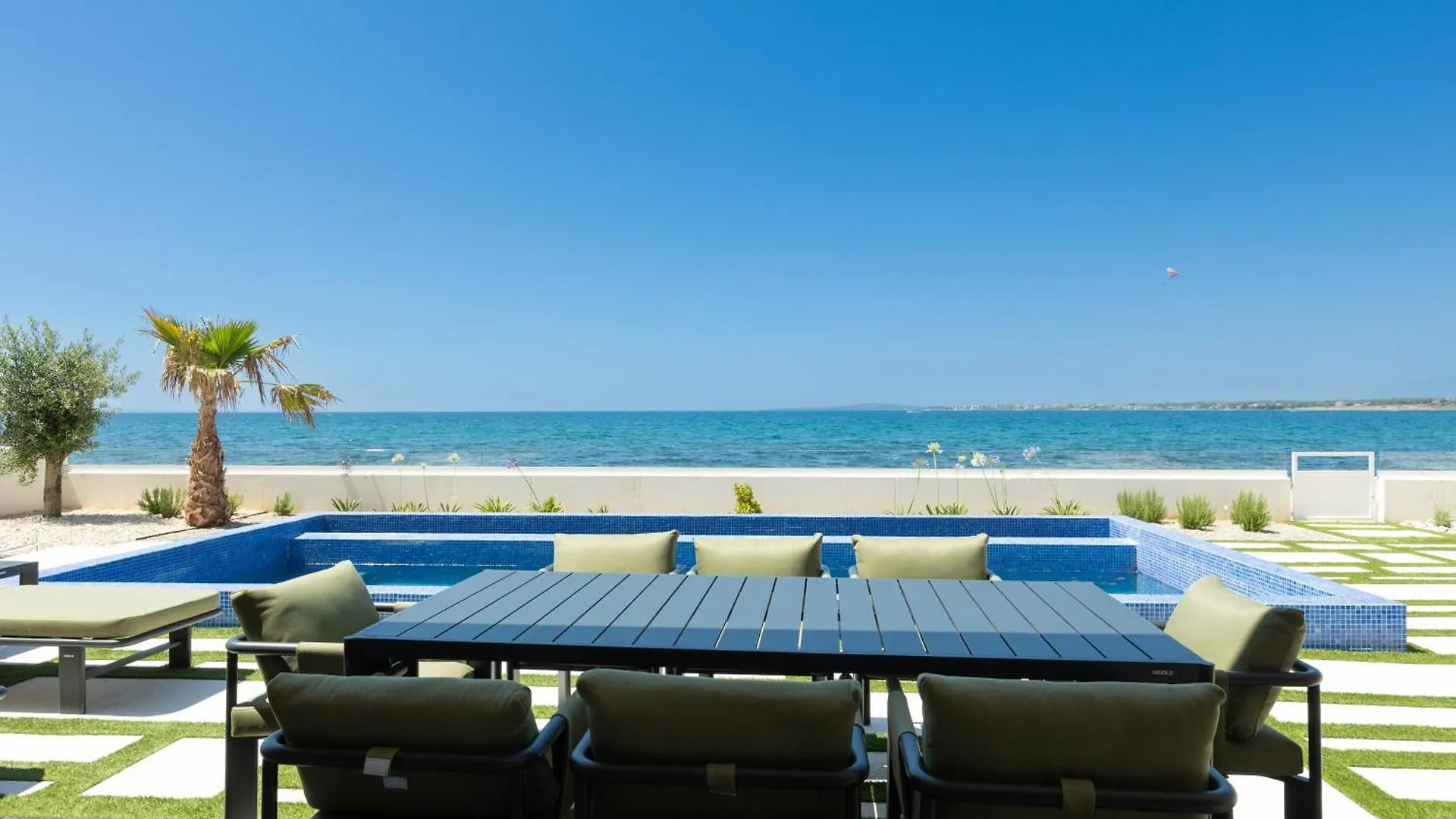 Adria Resort - Seafront Villa C