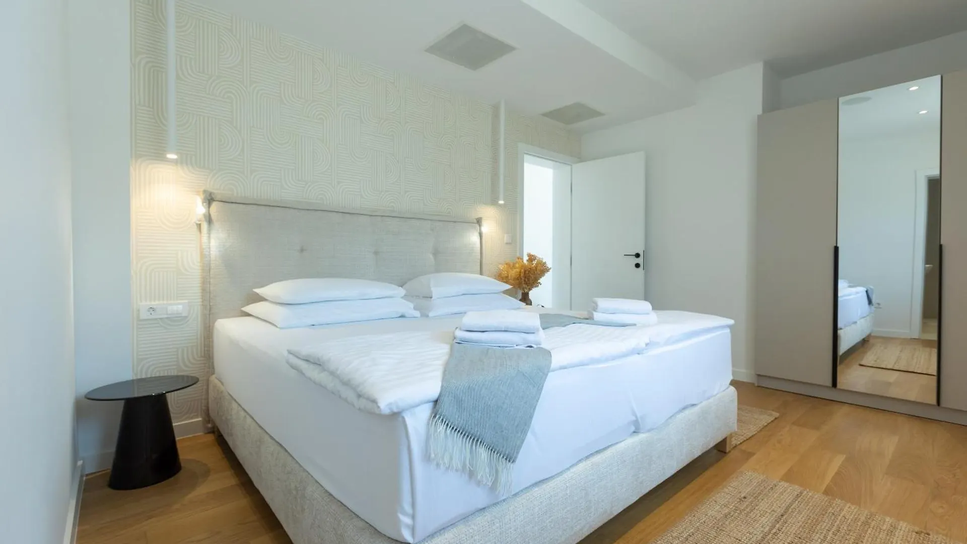 Adria Resort - Seafront Villa C 0*, Zaton (Zadar)